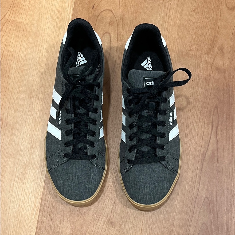 Adidas Men's Lifestyle Court Daily 3.0 Sneakers - Picture 2 of 4